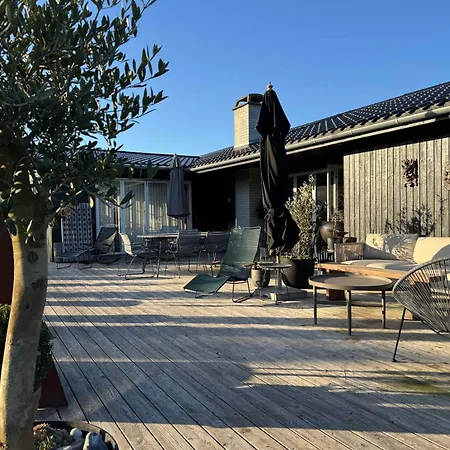 Lovely With Garden, Close To * Boto By