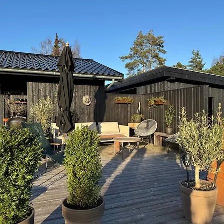 Lovely With Garden, Close To *